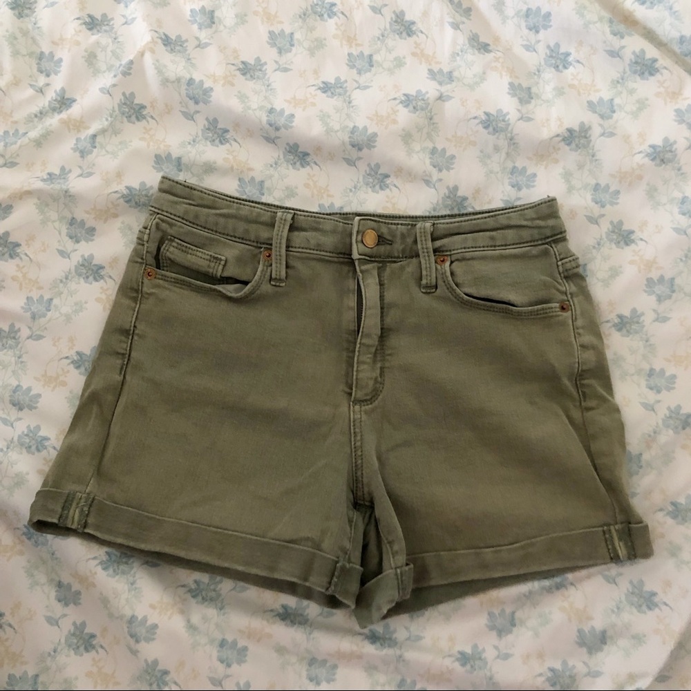 Universal Thread High Rise Midi Green Jean Shorts